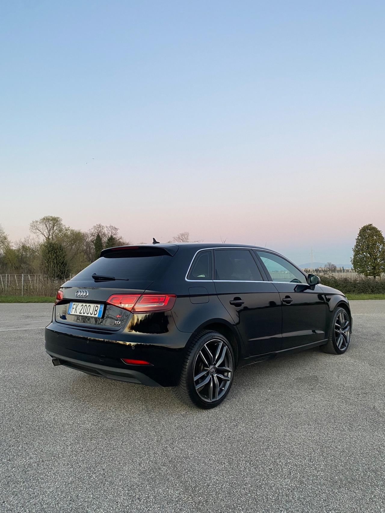 Audi A3 SPB 1.6 TDI 116 CV Business