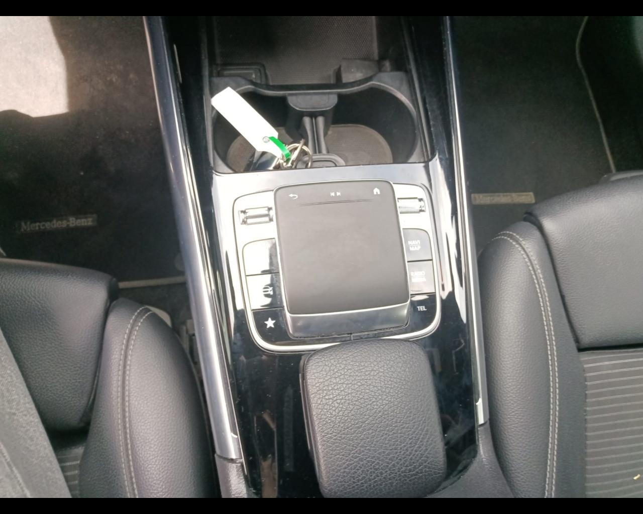 Mercedes-Benz Classe B - W247 2018 - B 180 d Sport Plus auto