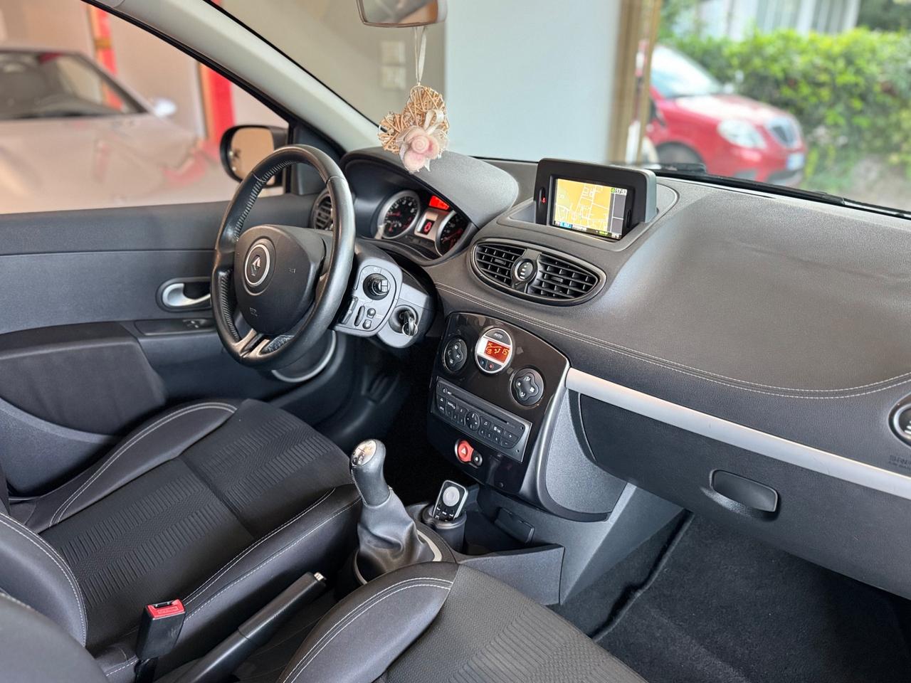 Renault Clio 1.2 16V 5 porte Live!
