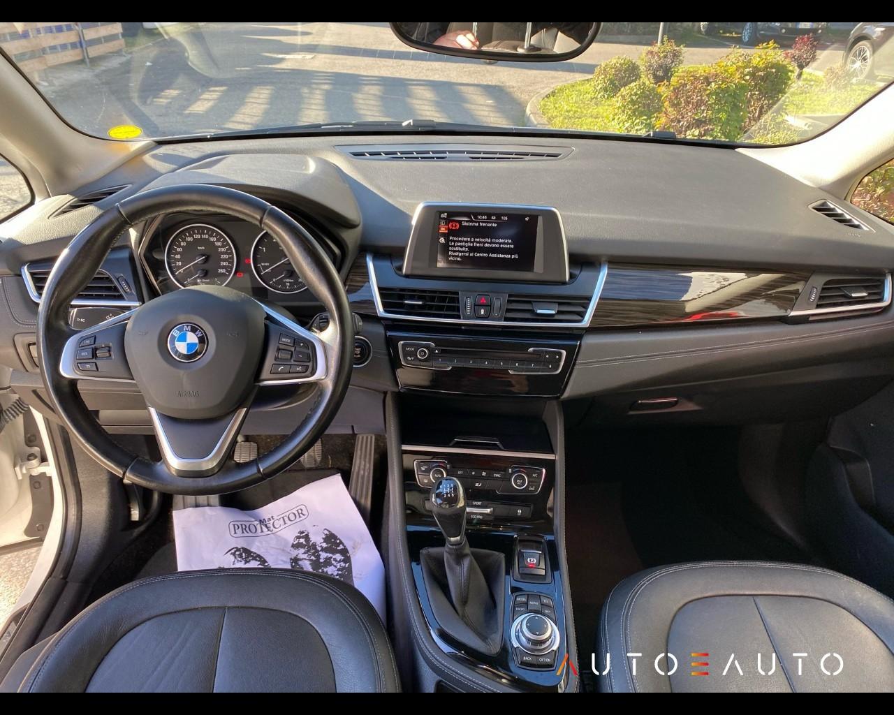 BMW Serie 2 F45 2014 Active Tourer - 216d Active Tourer Advantag