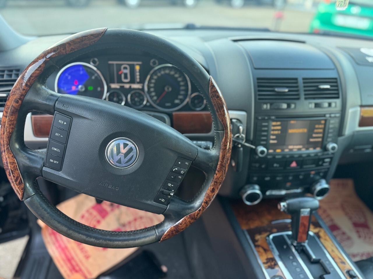 Volkswagen Touareg 2.5 R5 TDI automatico