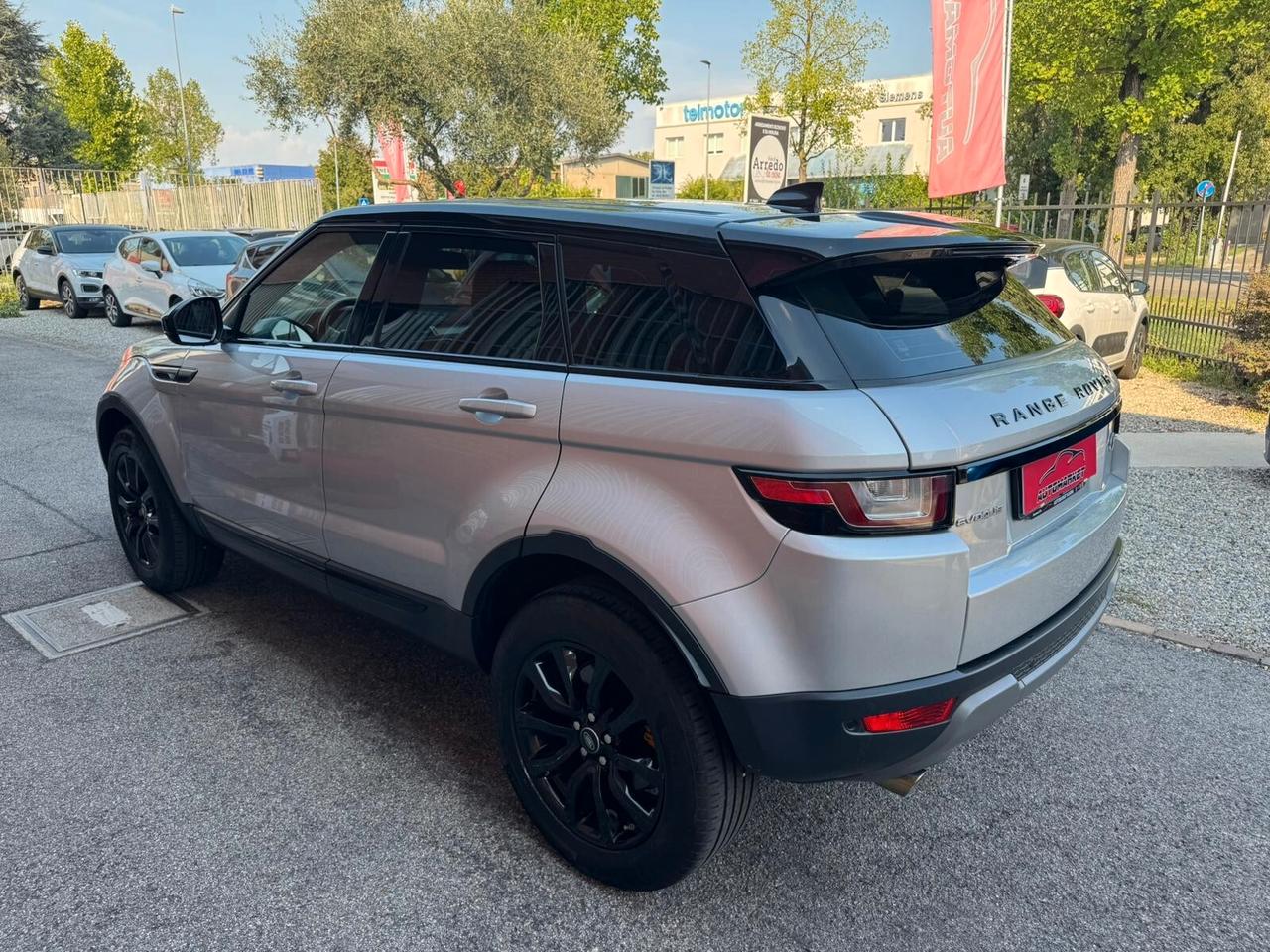 Land Rover Range Evoque 2.0D I4-L.Flw 150 CV AWD Auto SE