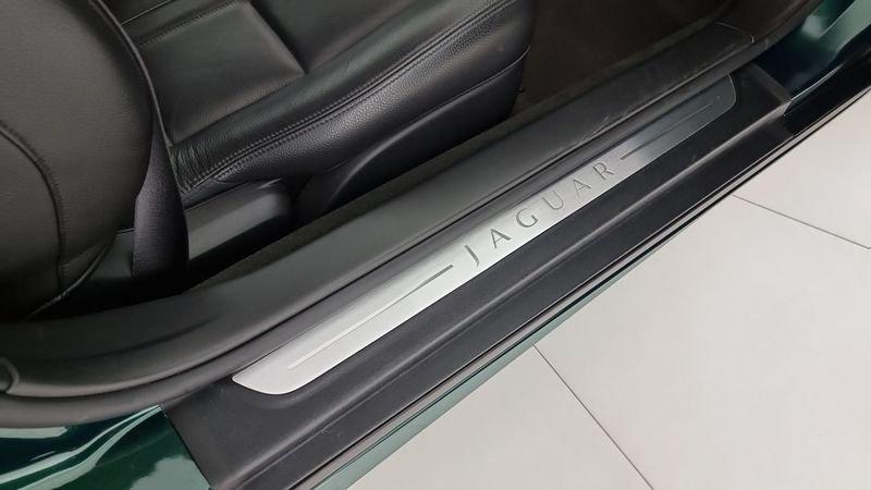 Jaguar XK XK8 4.2 V8 Coupé