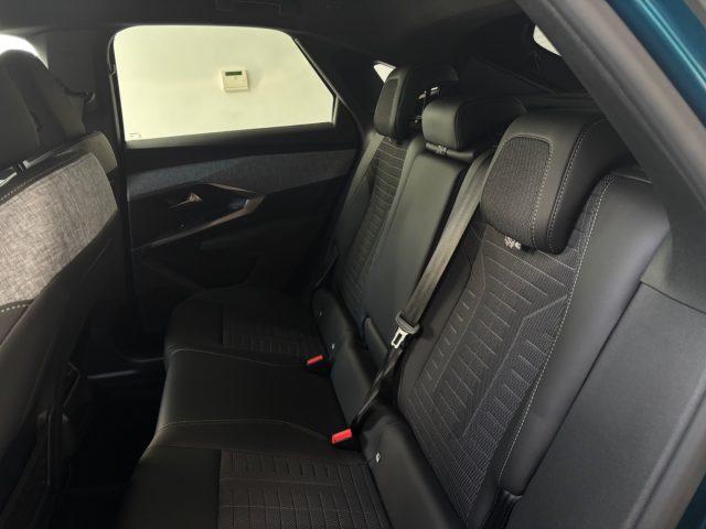 PEUGEOT 3008 Hybrid 136 e-DCS6 GT tua da ?399,00 mensili