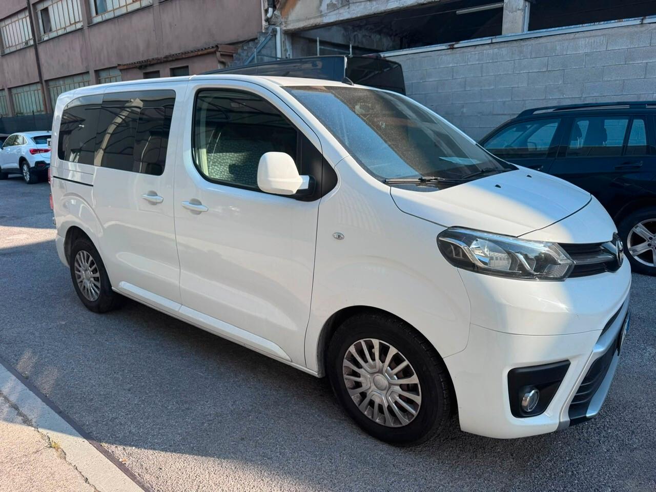 Toyota Proace Verso 1.6D Lounge* DA RIVEDERE
