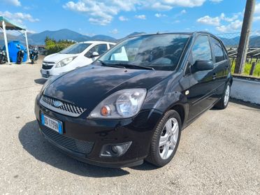 Ford Fiesta 1.2 16V 5p. Ghia