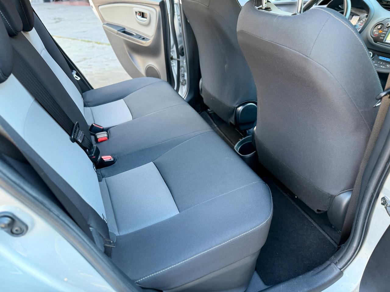 Toyota Yaris 1.5 Hybrid 5 porte Active 73cv