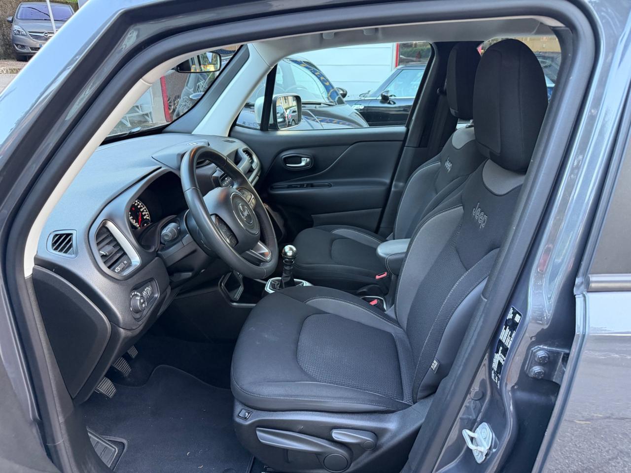 Jeep Renegade 1.6 Mjt 130 CV Longitude