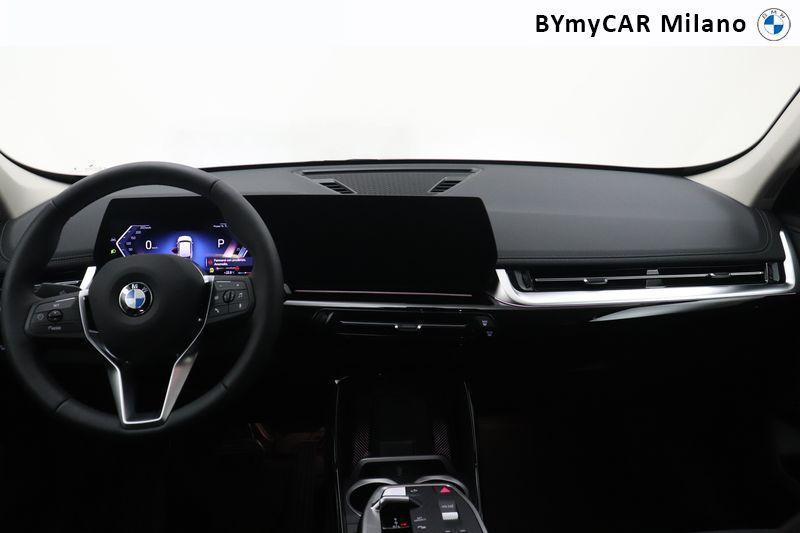 BMW X1 18 d X-Line sDrive DCT