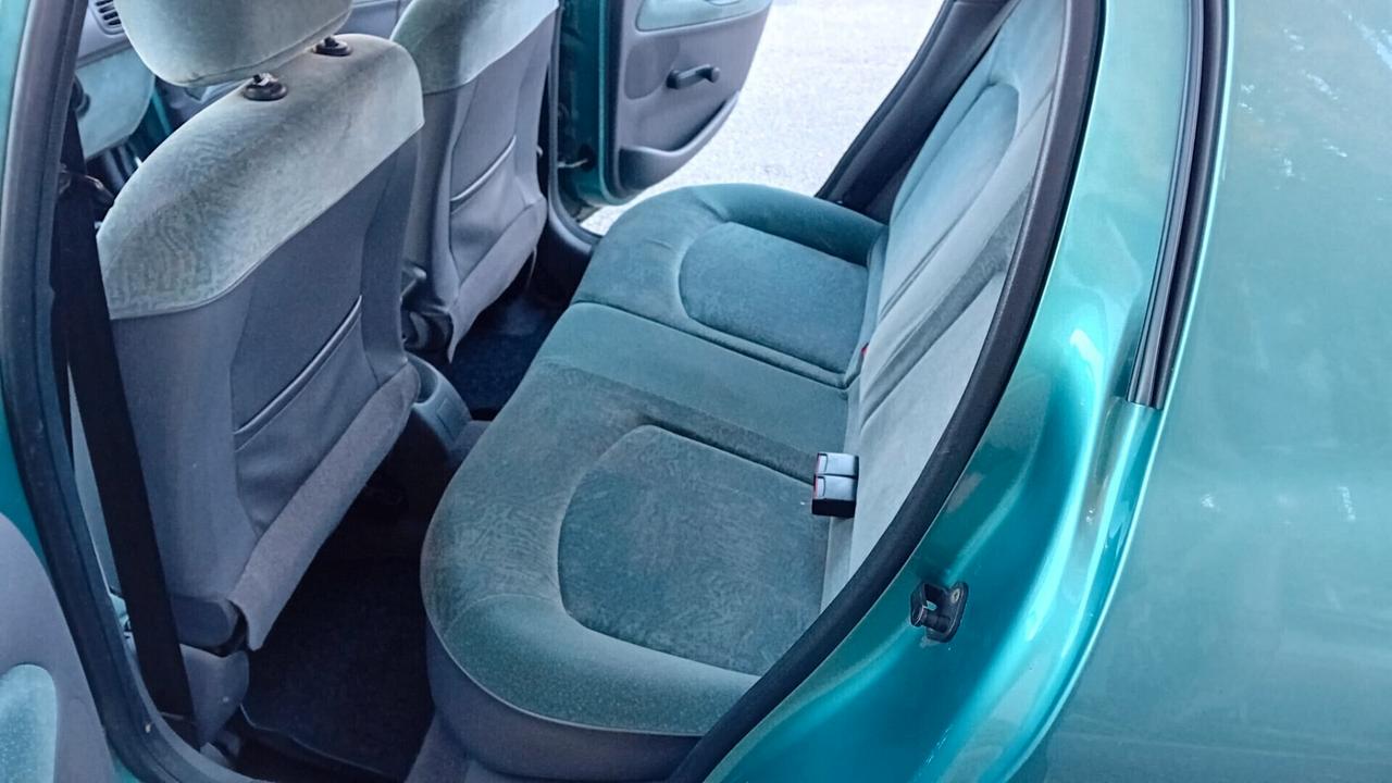 Peugeot 206 1.6 3p. XS