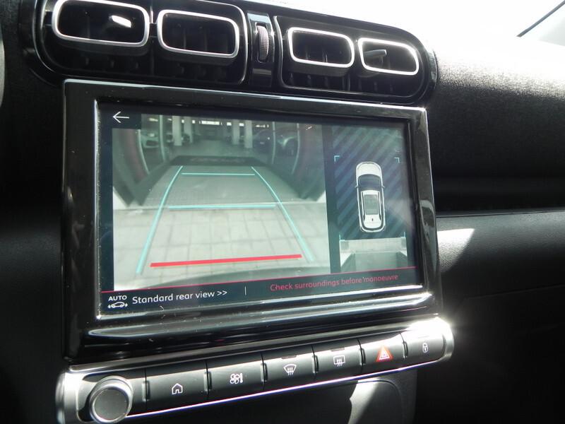 Citroen C3 Aircross BlueHDi 110 S&S Shine Pack