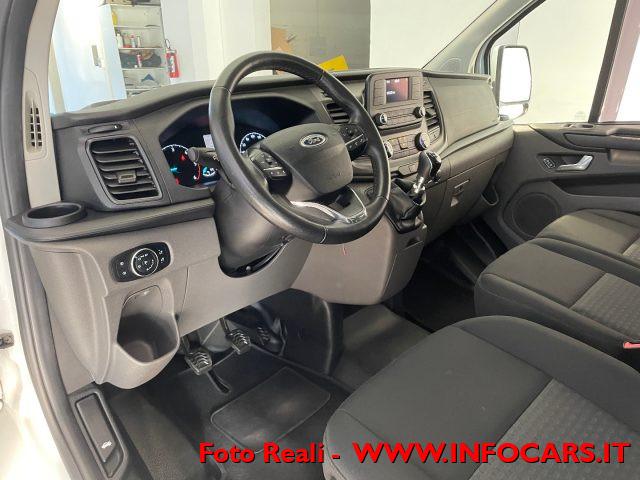 FORD Tourneo Custom 320 2.0 TDCi Combi Tetto alto 9 posti Prezzoreale
