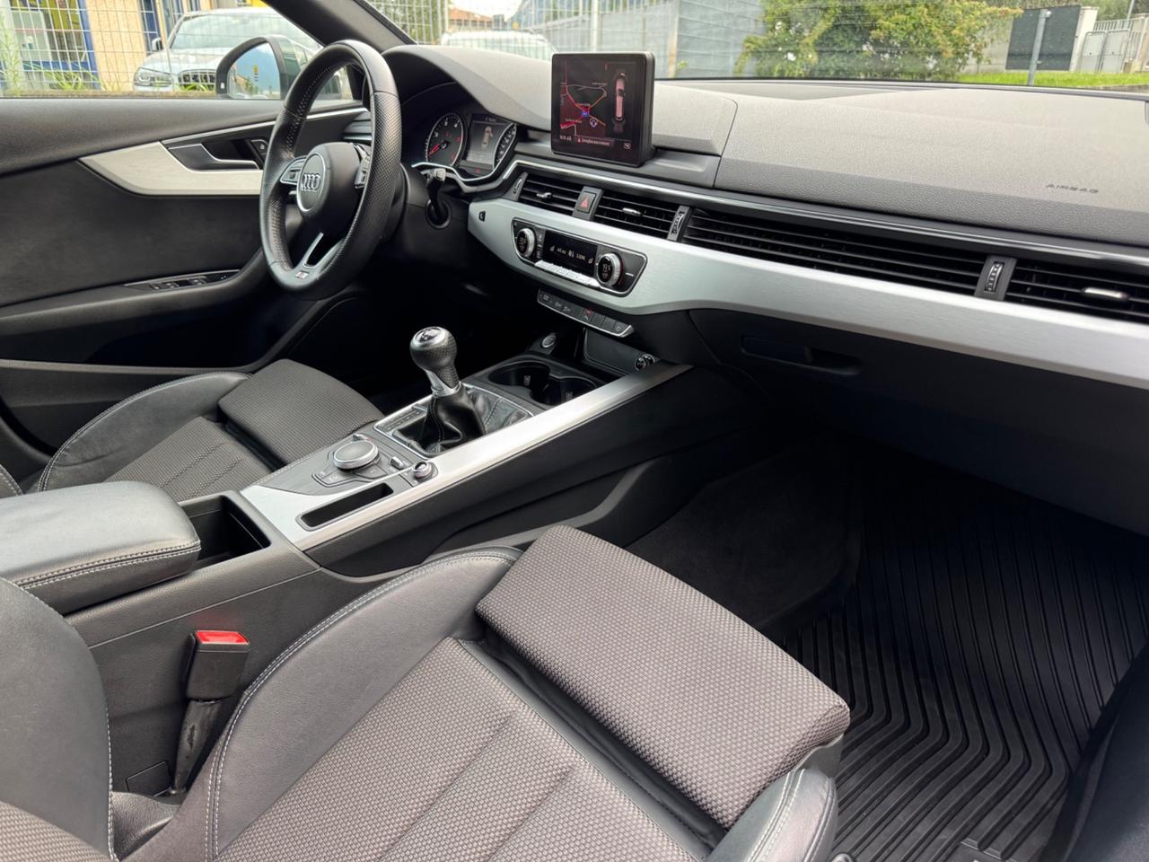Audi A4 S-line