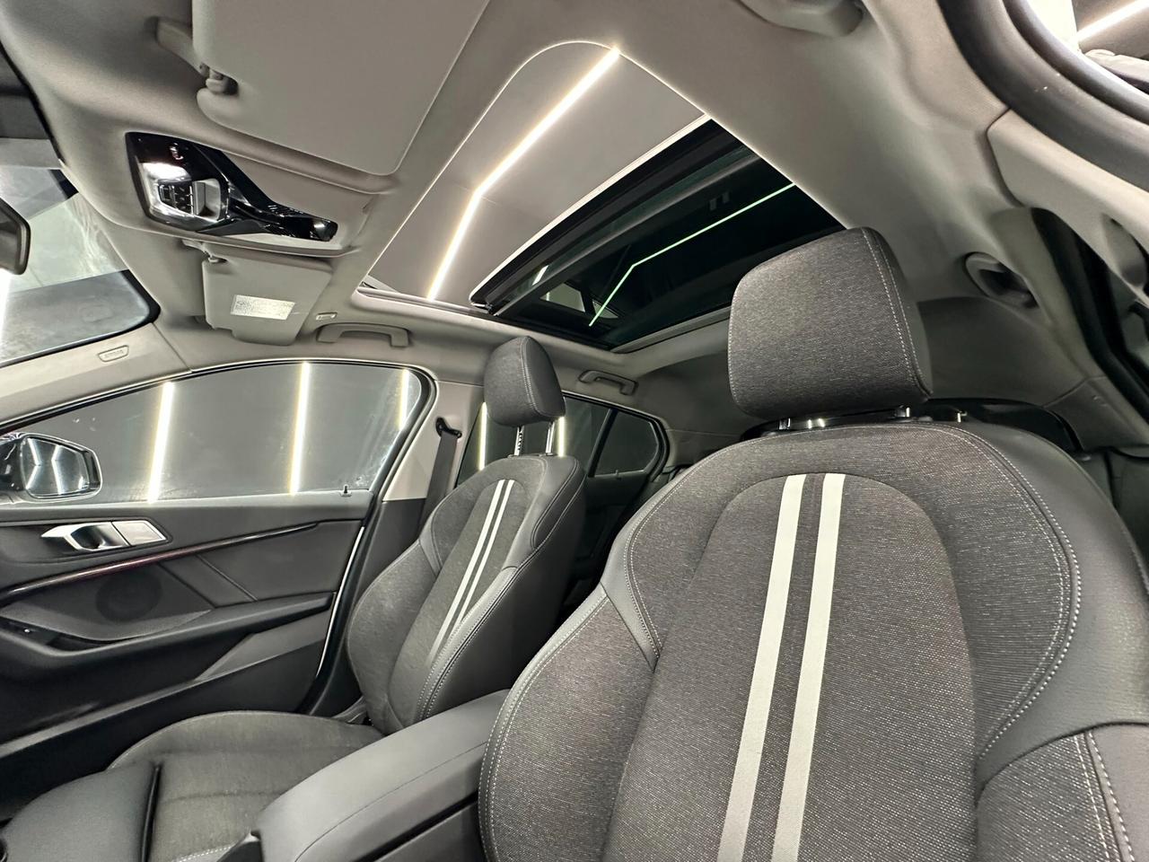 Bmw 118 5p.TETTO APRIBILE-UNICO PROPRIETARIO-KM CERTIFICATI
