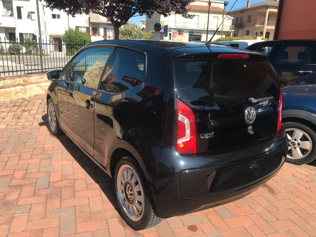 Volkswagen up! 1.0 75 CV 3p. move up!