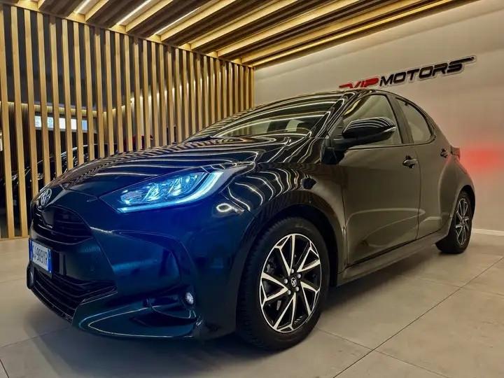 Toyota Yaris Yaris IV 2022 1.5h Active led navi cambio automatico