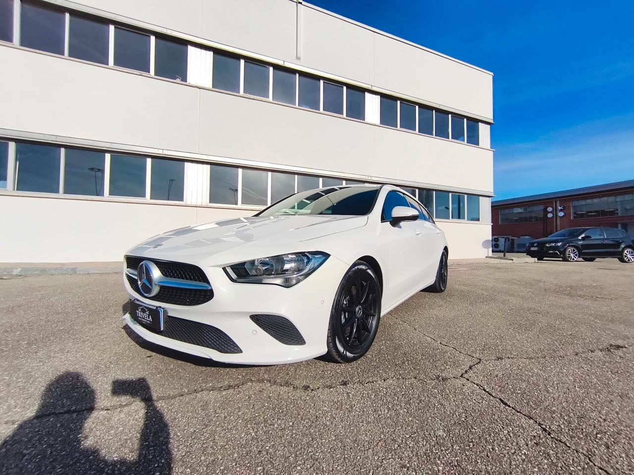 MERCEDES CLA S.Brake (X118) CLA 200 d Automati...
