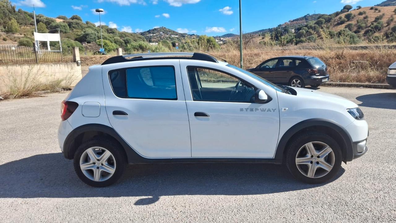 Dacia Sandero Stepway 900 TCe 12V 90CV Prestige
