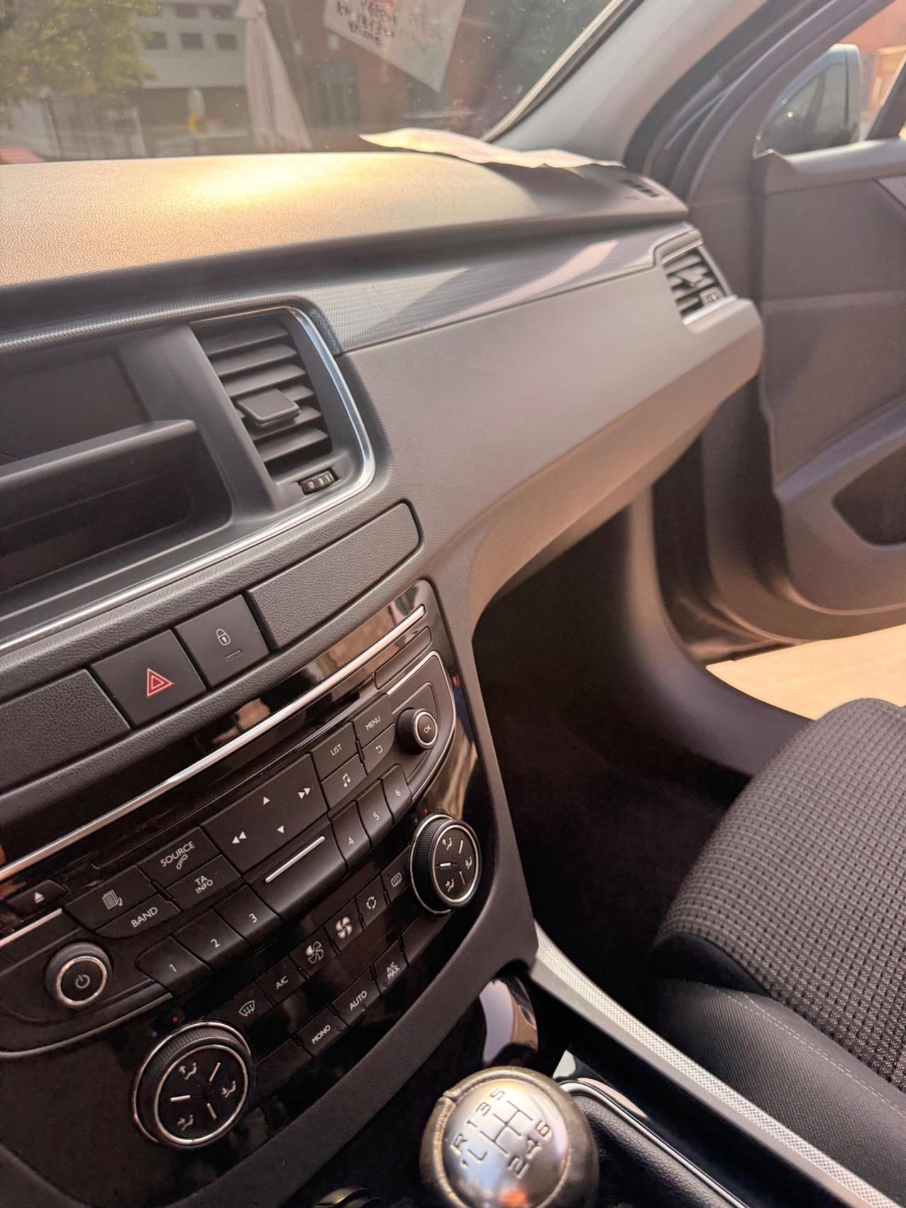 Peugeot 508 2.0 HDi 140 CV SW Allure