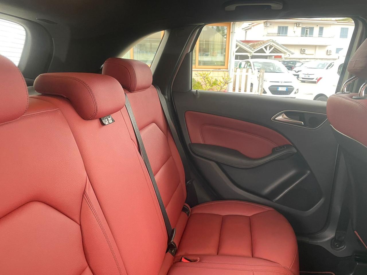 Mercedes-benz B 180 CDI Automatic Premium AMG