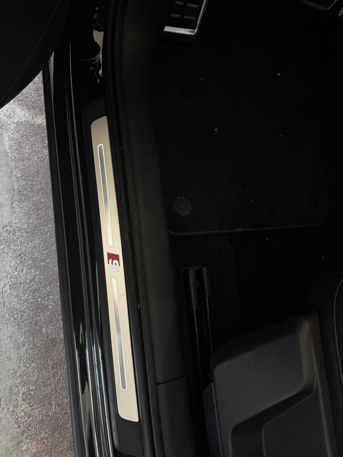 Audi Q2 30 TDI S tronic line Edition
