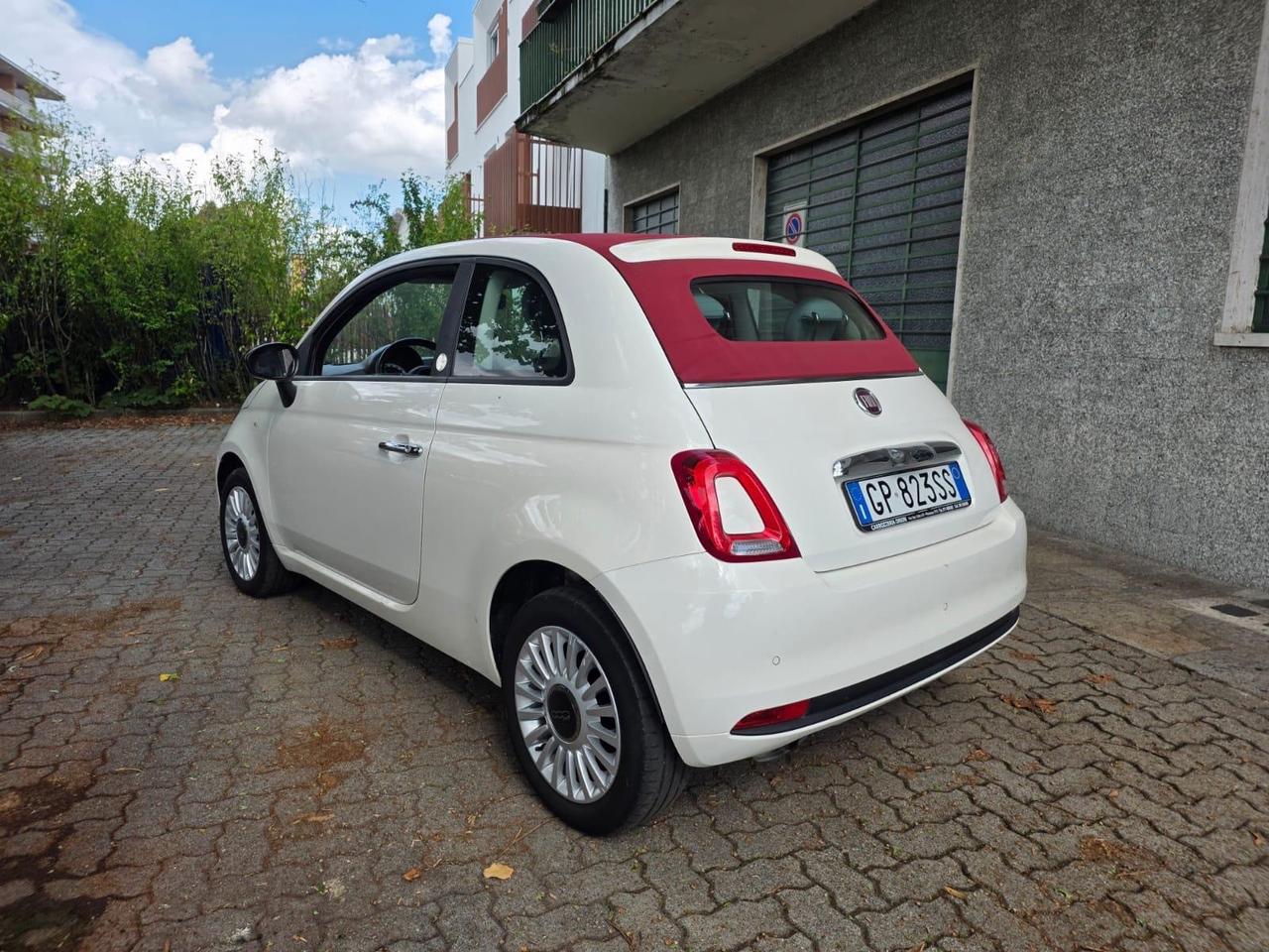 Fiat 500 C 1.0 Hybrid Connect