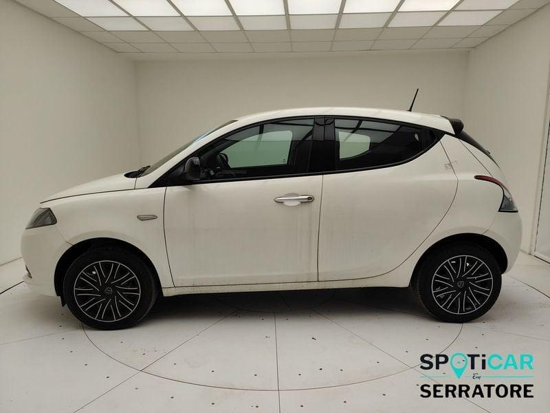 Lancia Ypsilon III 2021 1.0 firefly hybrid Silver Plus s&s 70cv