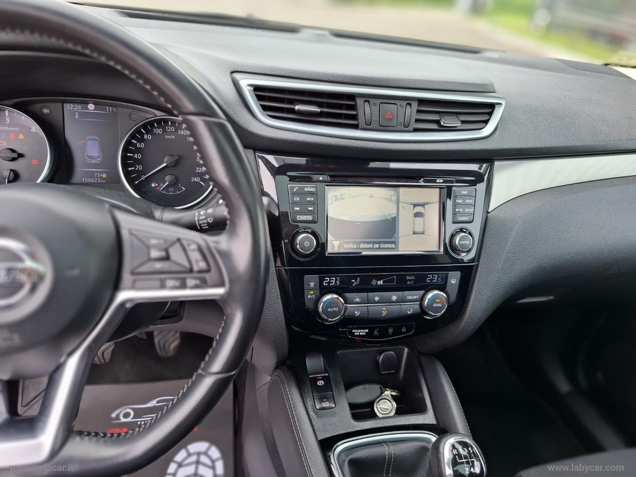 NISSAN Qashqai 1.5 dCi N-Connecta