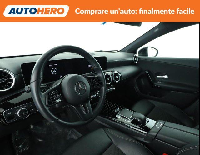 MERCEDES-BENZ A 180 d Automatic Business