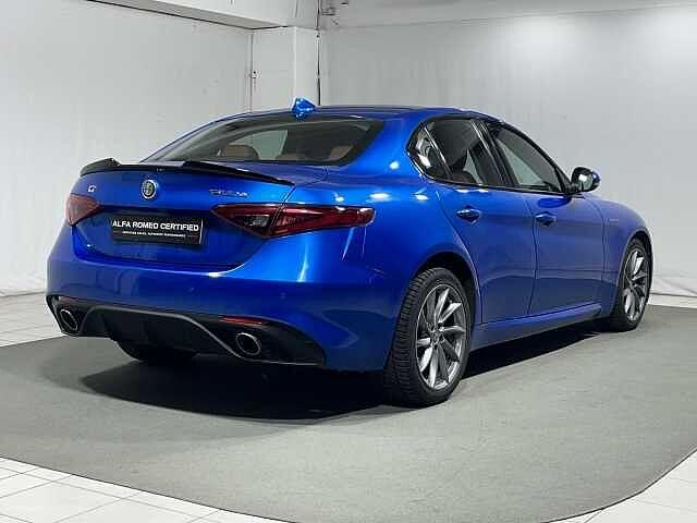 Alfa Romeo Giulia 2.2 Turbodiesel 210 CV AT8 AWD Q4 Veloce