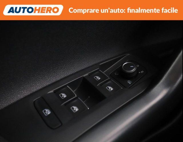 VOLKSWAGEN Taigo 1.0 TSI 110 CV DSG R-Line