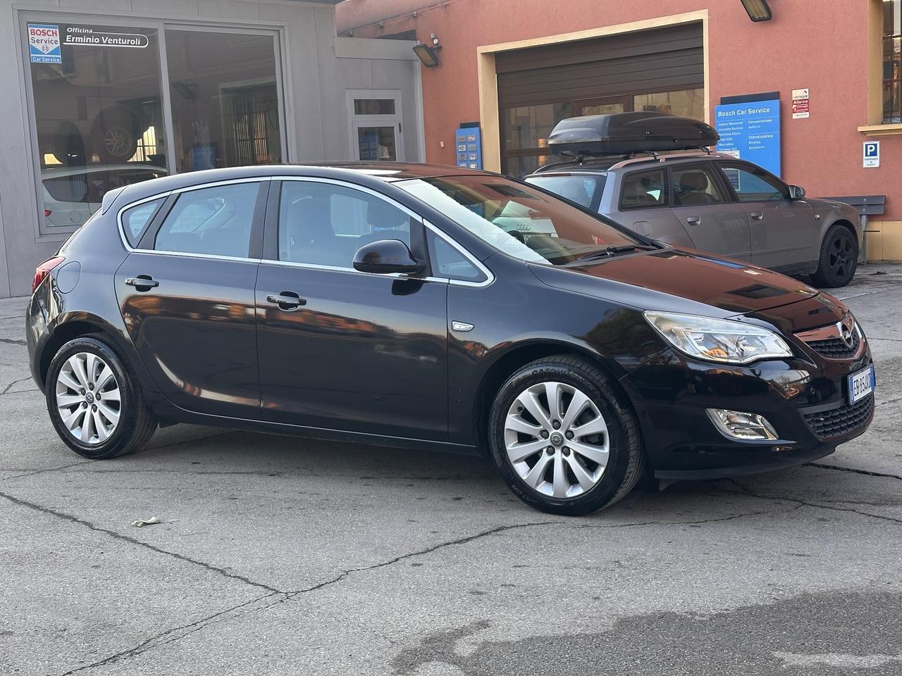 Opel Astra 1.7 CDTI 110CV 5 porte solo 120mila km
