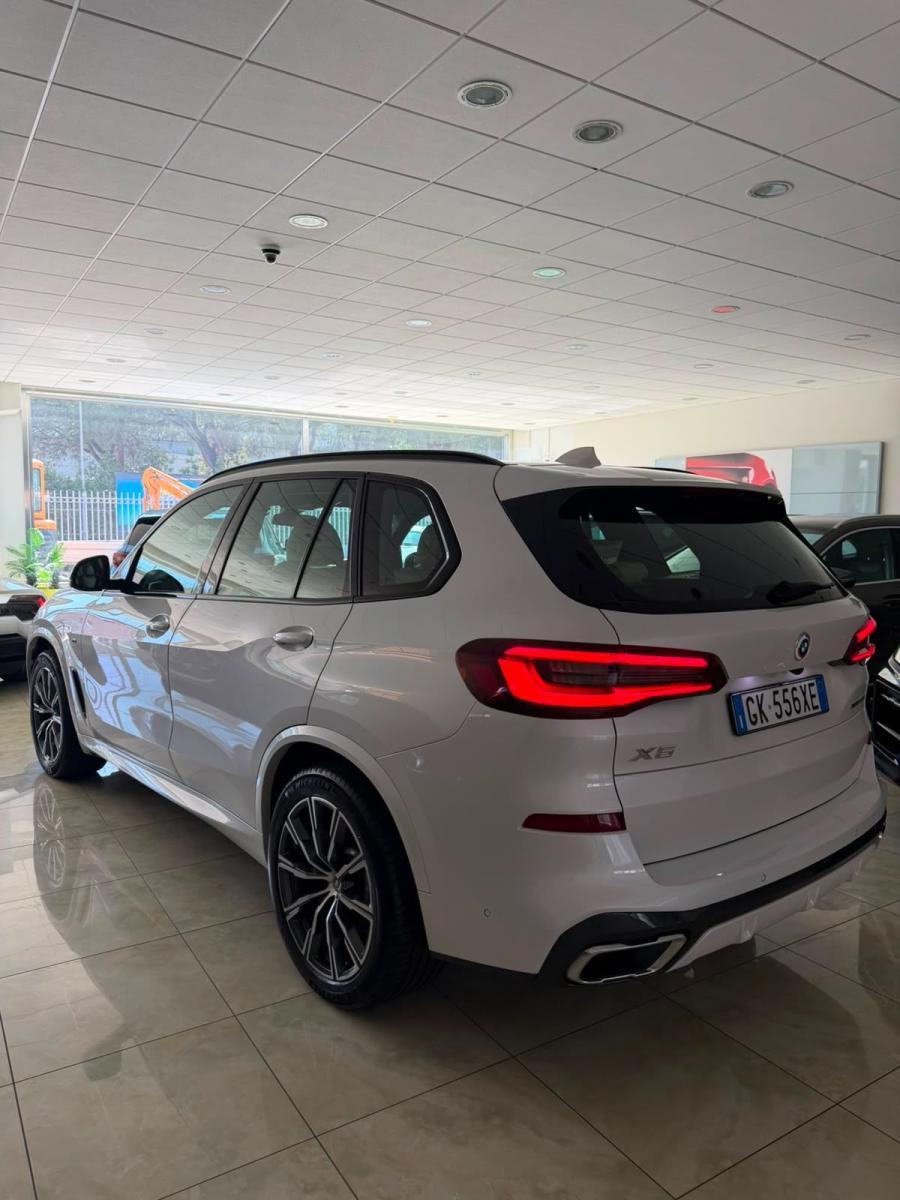 BMW - X5 - xDrive30d Msport