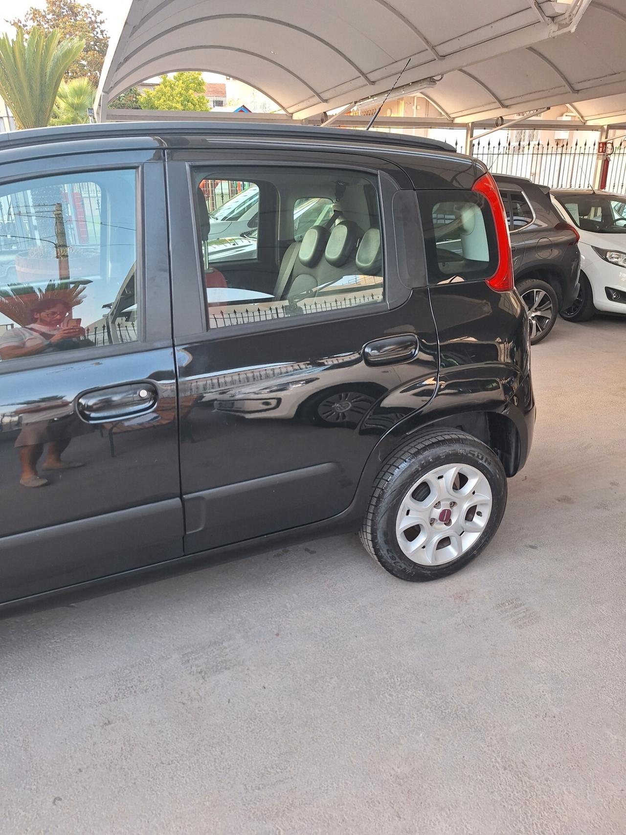 Fiat Panda 0.9 TwinAir Turbo Natural Power Lounge
