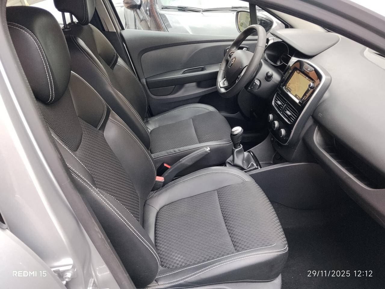 Renault Clio dCi 1.5 diesel 90 CV 5 porte Moschino Life