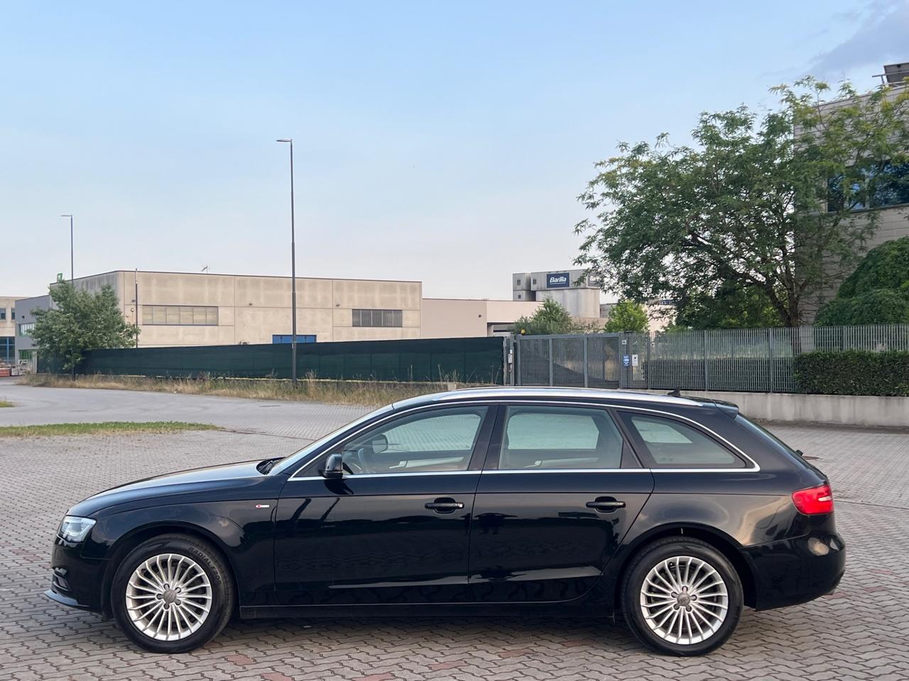 Audi A4 S-Line 2.0 TDI 120 Cv