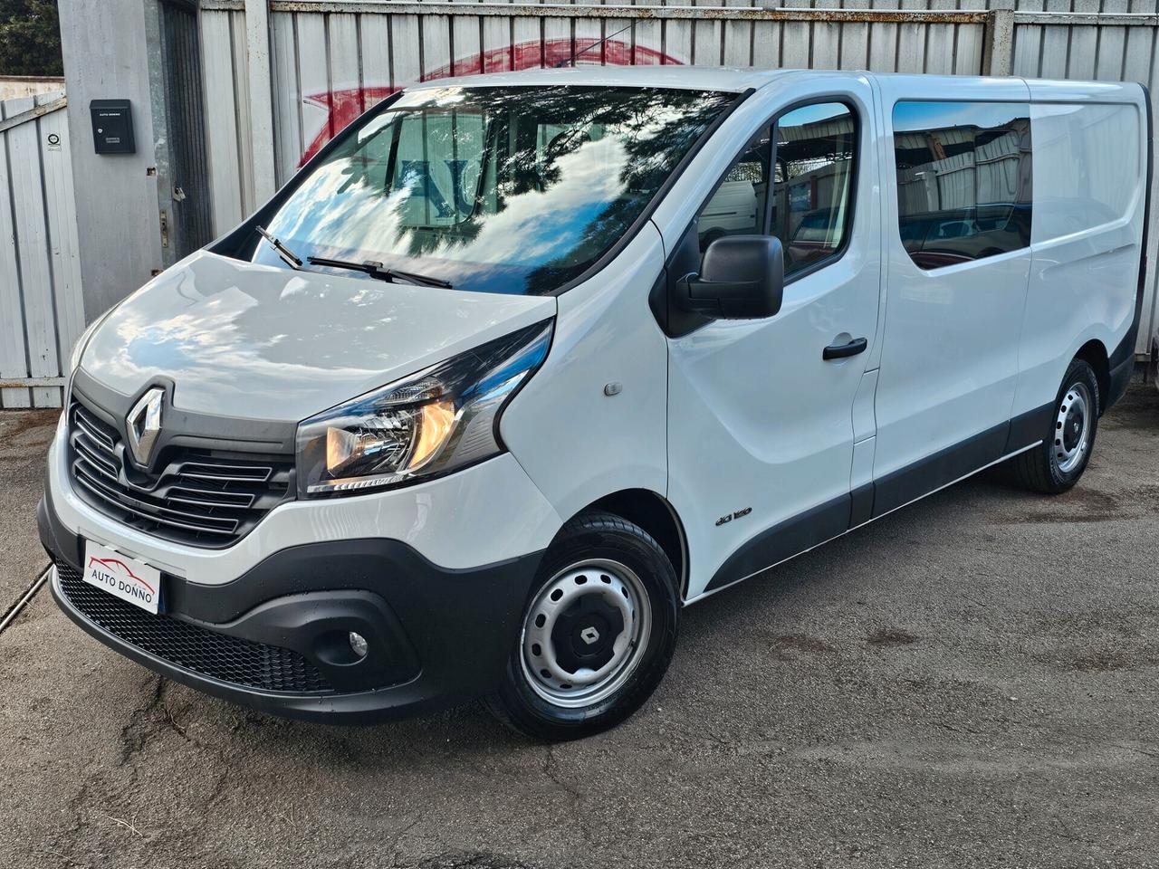 Renault Trafic 1.6 dCi 120cv 6 POSTI + FURGONE