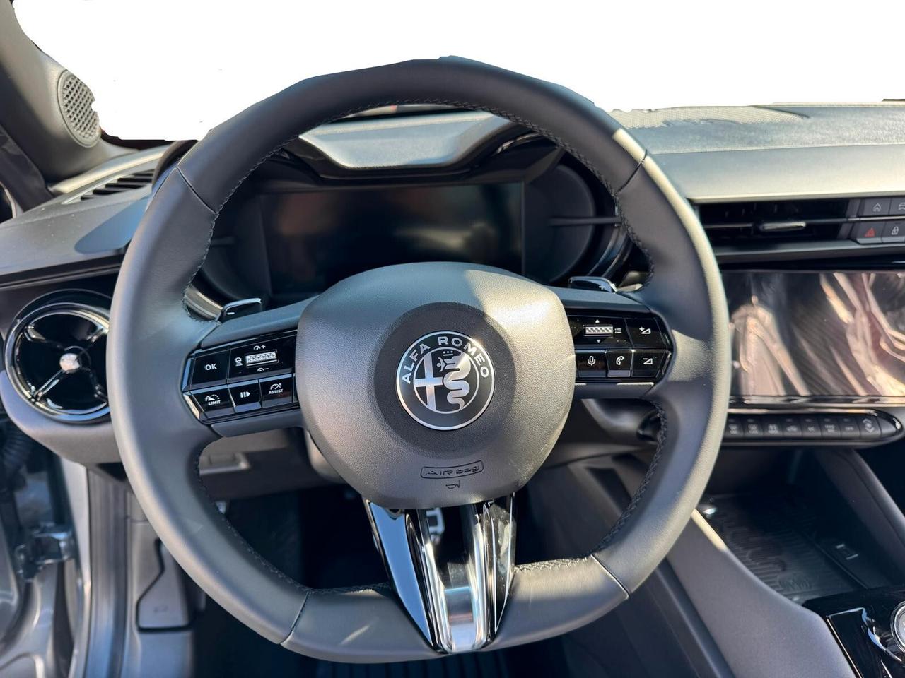 ALFA ROMEO JUNIOR 1.2 136 CV Hybrid eDCT6 Speciale 2025