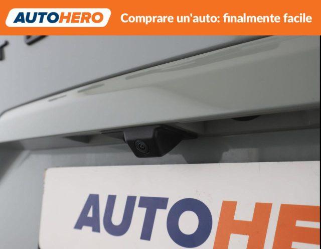 FORD Tourneo Courier 1.0 EcoBoost Titanium
