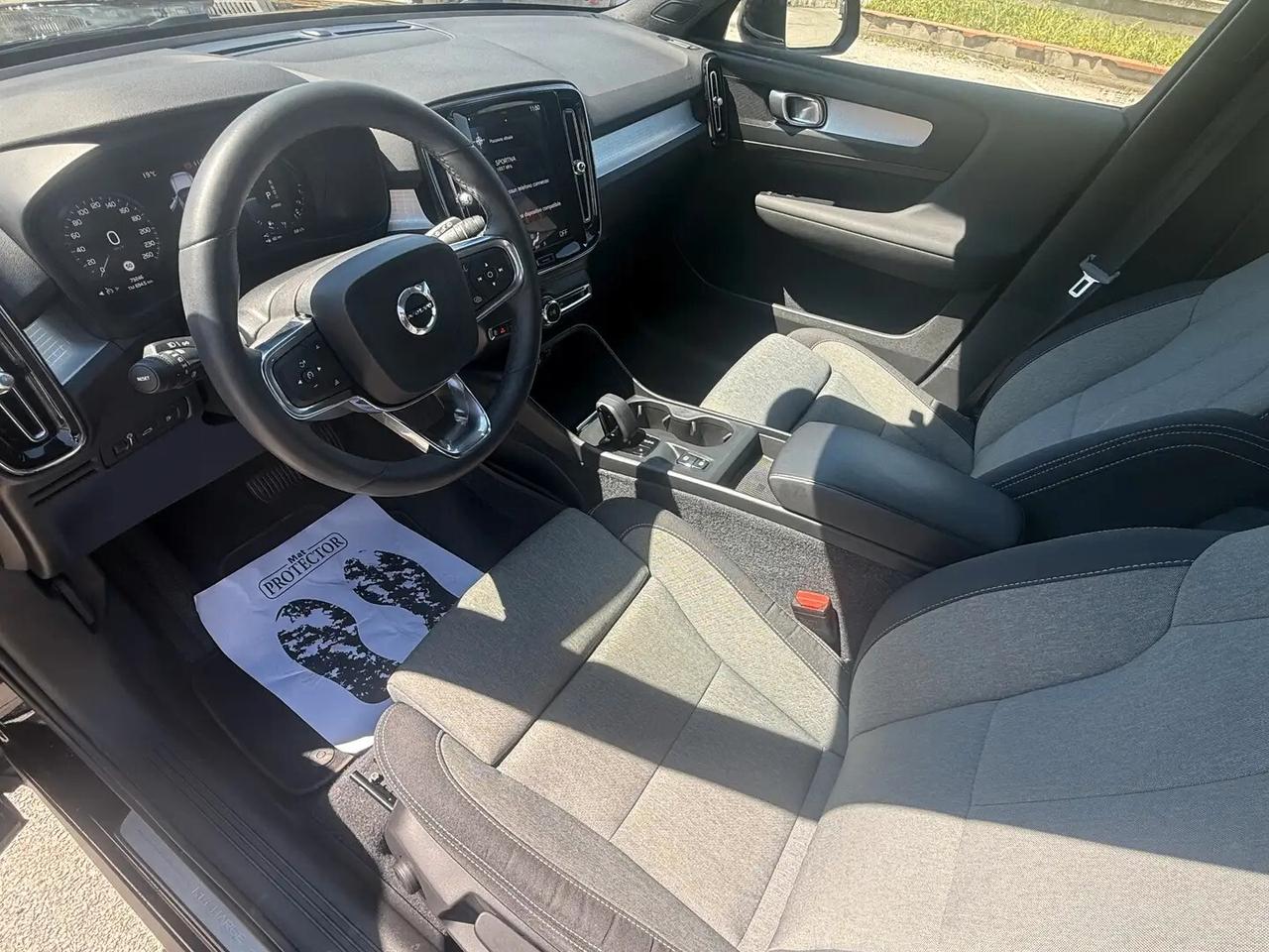 Volvo XC40 T4 Recharge Plug-in Hybrid automatico Core