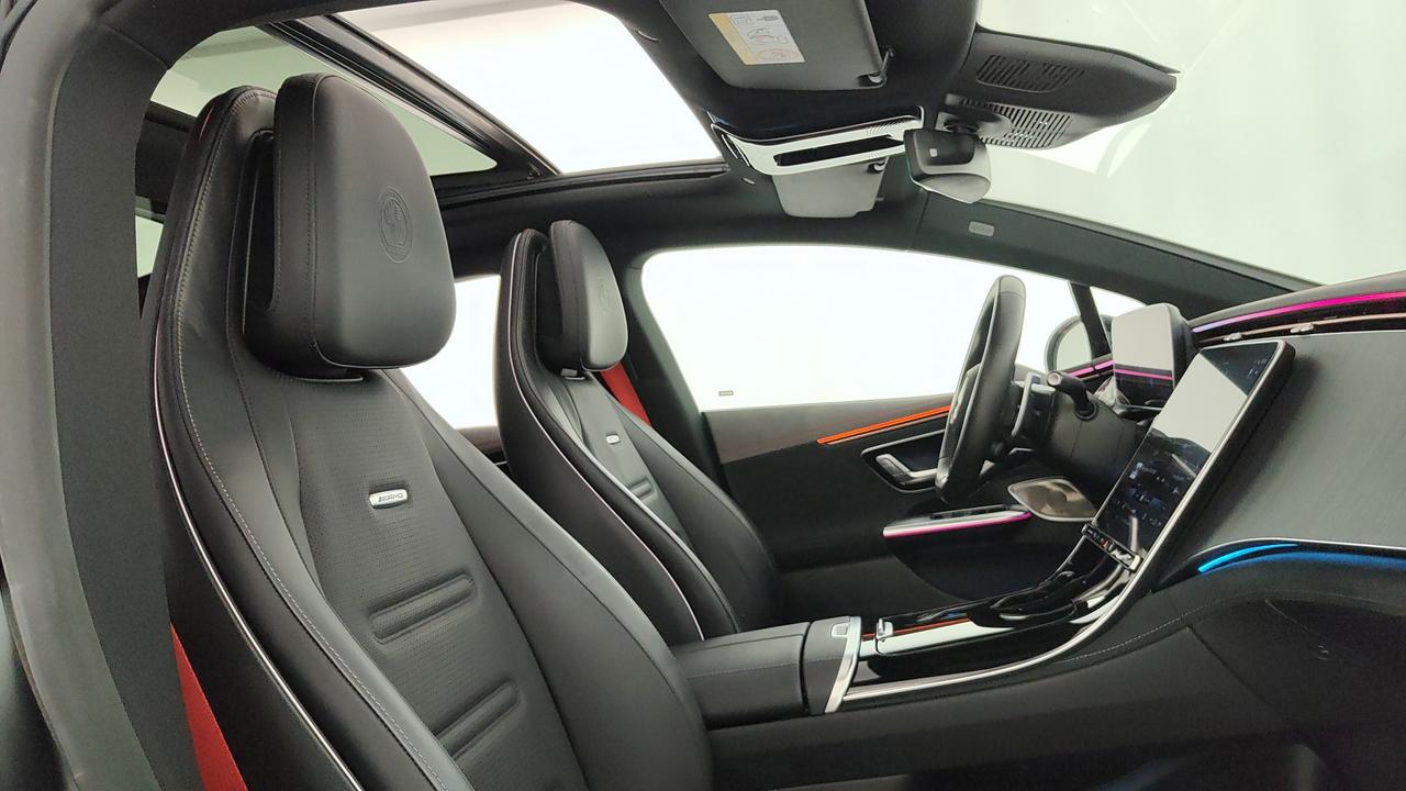 Mercedes-Benz EQE AMG 43 Premium Plus 4matic