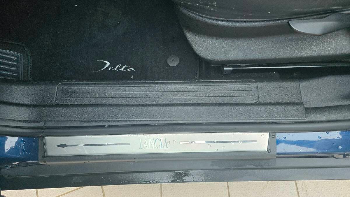 Lancia Delta 1.6 mjt Platino 120cv dpf