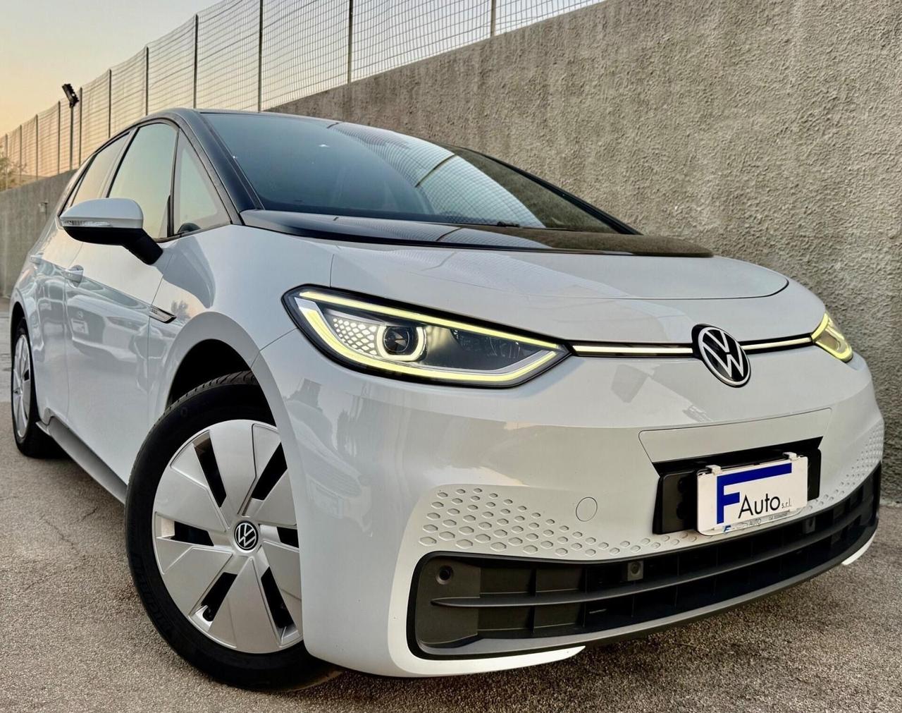 Volkswagen ID.3 58 kWh,Tetto panoramico,LED ambiete,Full LED,ecc.