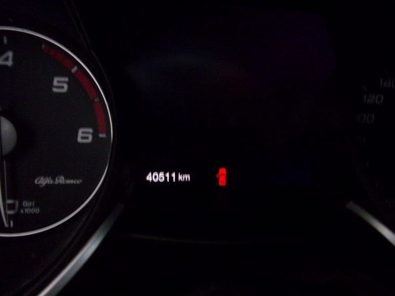 Alfa Romeo Stelvio 2.2 Turbodiesel 210 CV AT8 Q4 Veloce