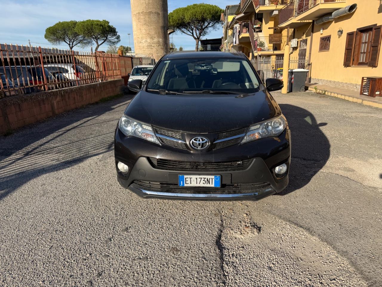 Toyota RAV 4 RAV4 2.2 D-4D 4WD Lounge