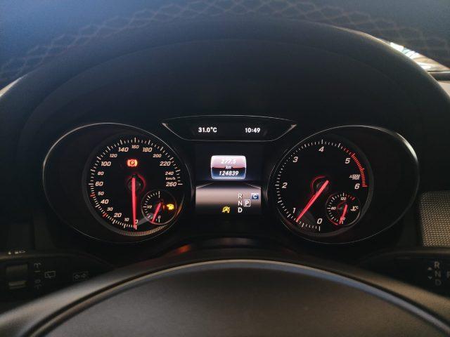 MERCEDES-BENZ GLA 200 d Automatic Premium