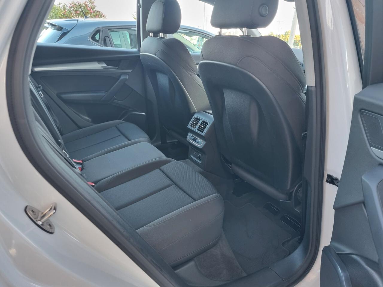 Audi Q5 35 TDI S tronic Business Advanced