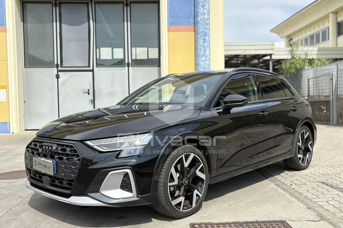 AUDI A3 allstreet 35 TFSI S tronic Identity Contrast