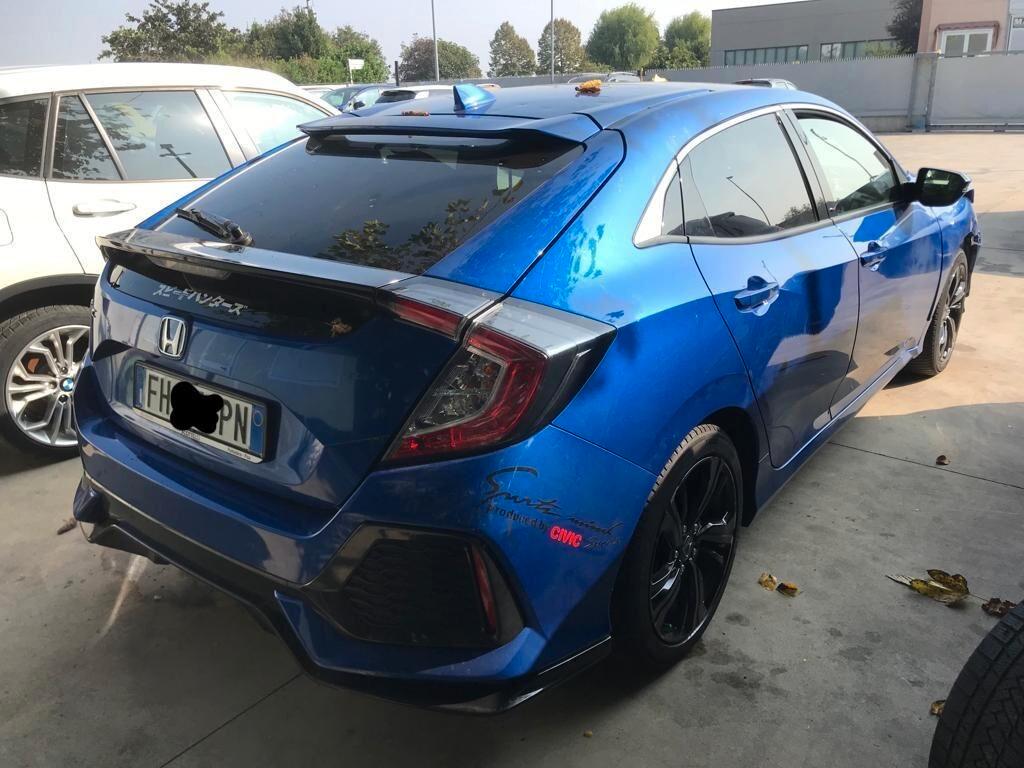 Honda Civic 1.0T 5 porte Comfort Navi, incidentata!!!