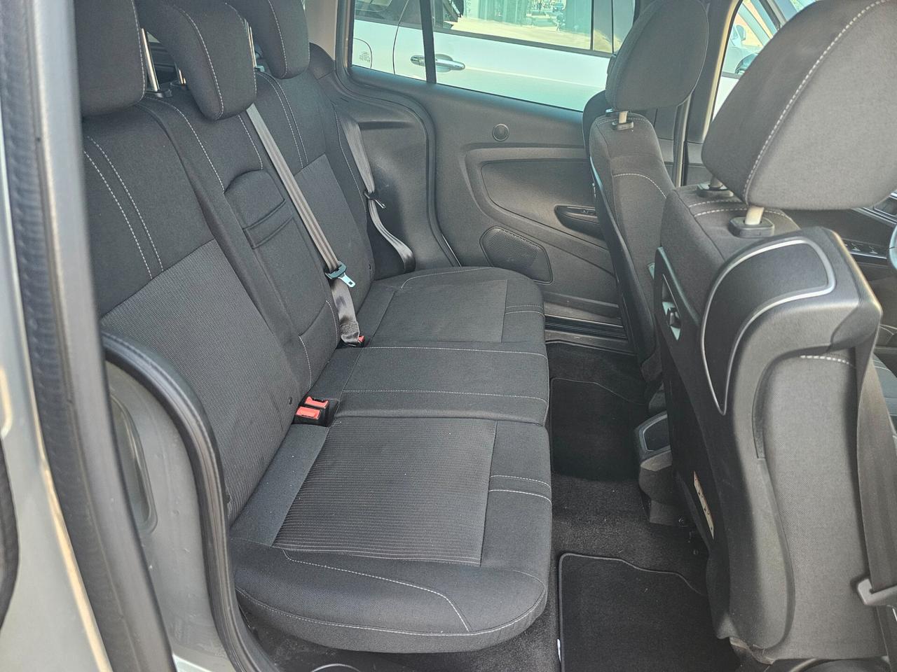 Ford B-Max 1.6 TDCi 95 CV Titanium